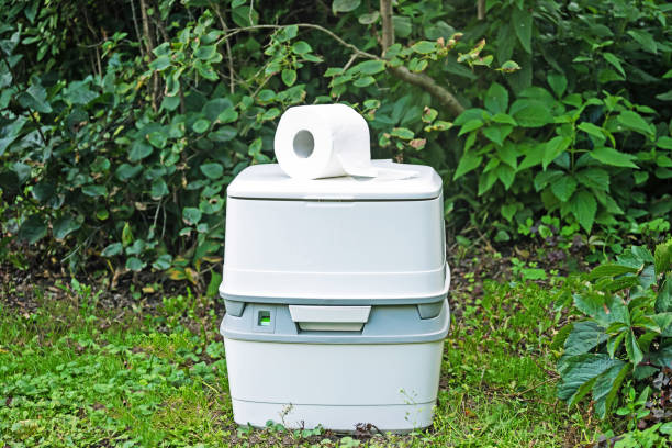 Best Porta potty rental near me  in Dixon, KY